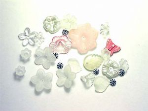Lucite Flower Mix Clear