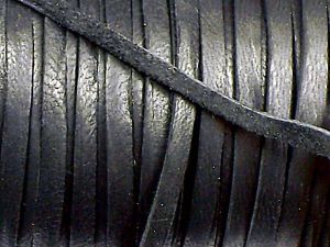 leathercord deerskin flat 3mm black