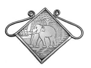 Silberplatte mit Waldelefant
