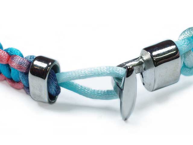 Verschlüsse für Leder Schmuck: Macramee Armband mit Knebelverschluss